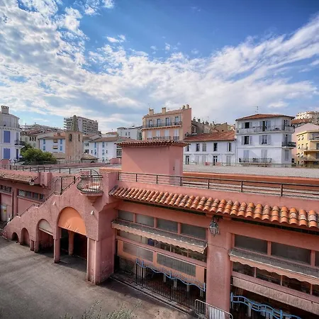 Spacieux 2 Pieces Renove Centre De Cannes - A1B151 *